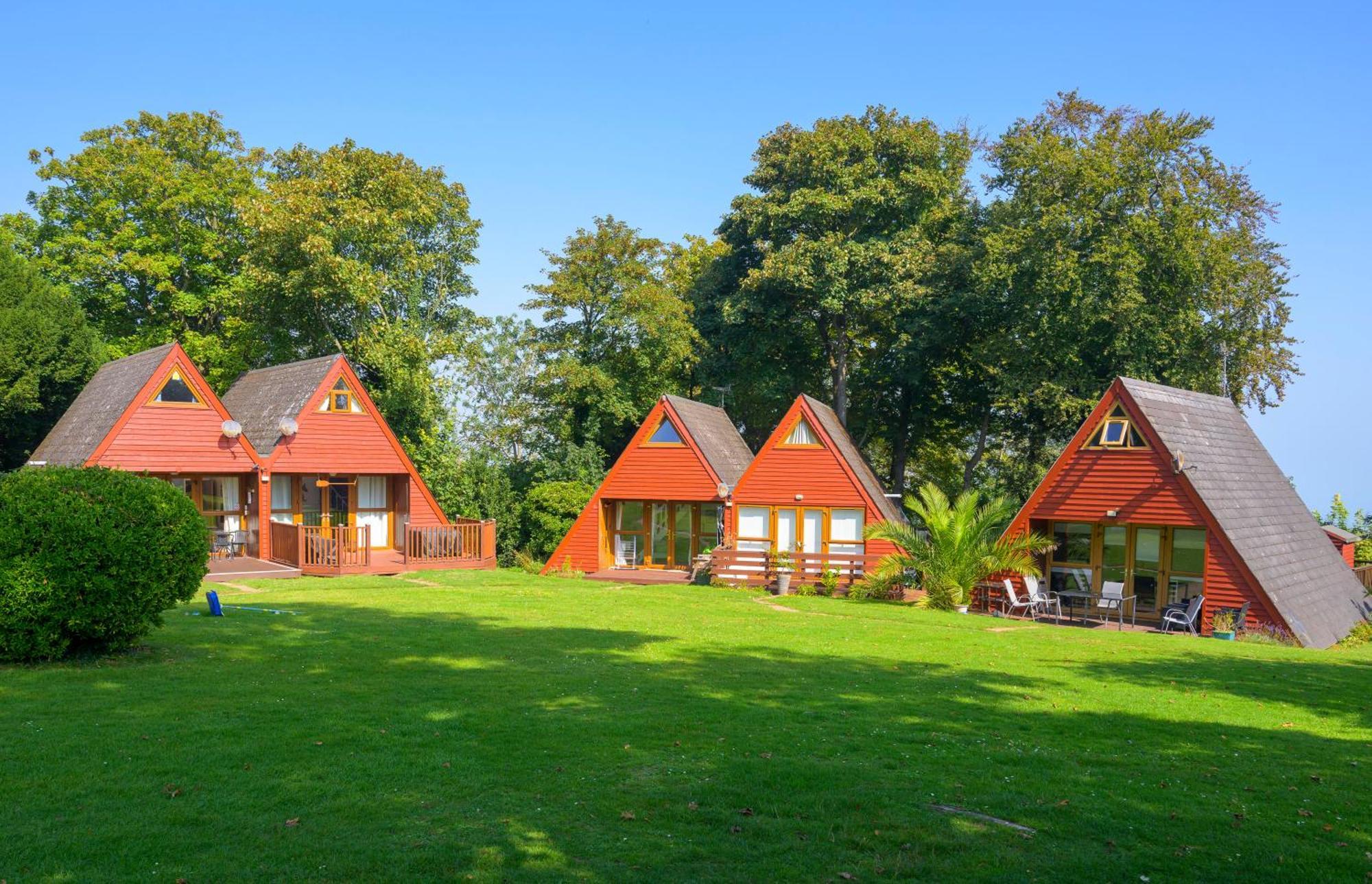 Escape To A Clifftop Chalet With Pool And Tennis Onsite - 1A Kingsdown Holiday Park Exterior foto